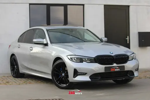 BMW 318i Sport Line |71.000km|Pano|CarPlay|19" M|LED